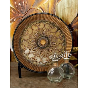 Gold Polystone Embossed Detail Scroll Charger with Stand