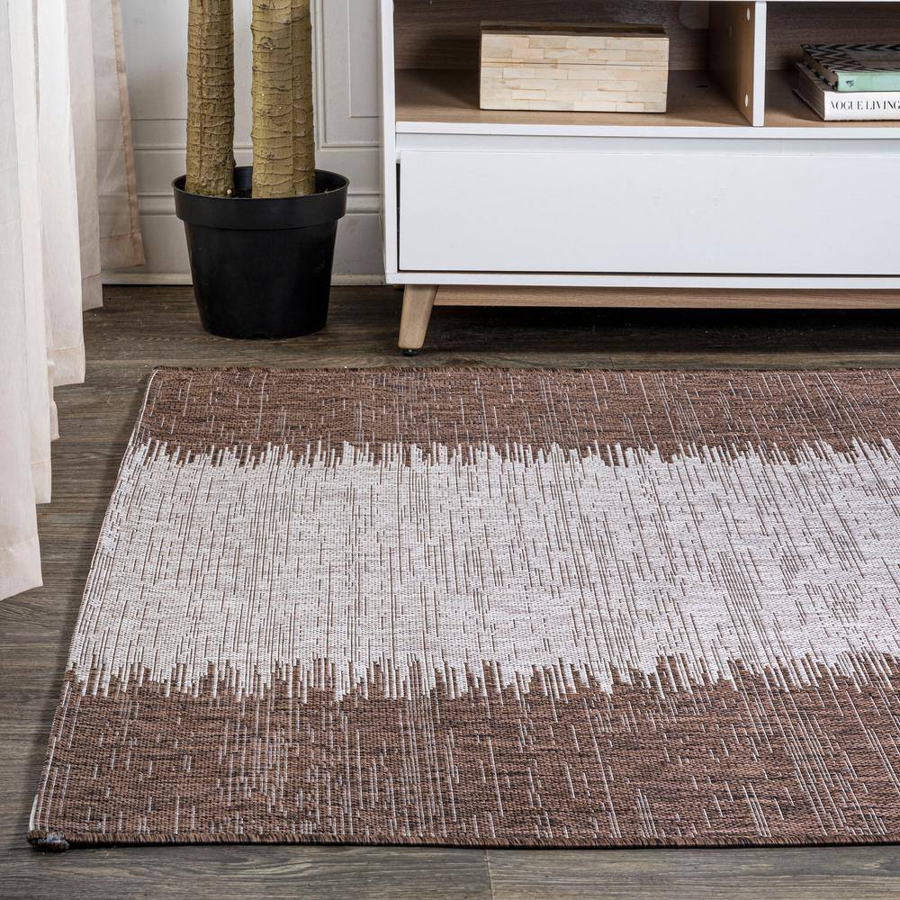 Modern Strie Brown/Beige 8' x 10' Synthetic Reversible Area Rug