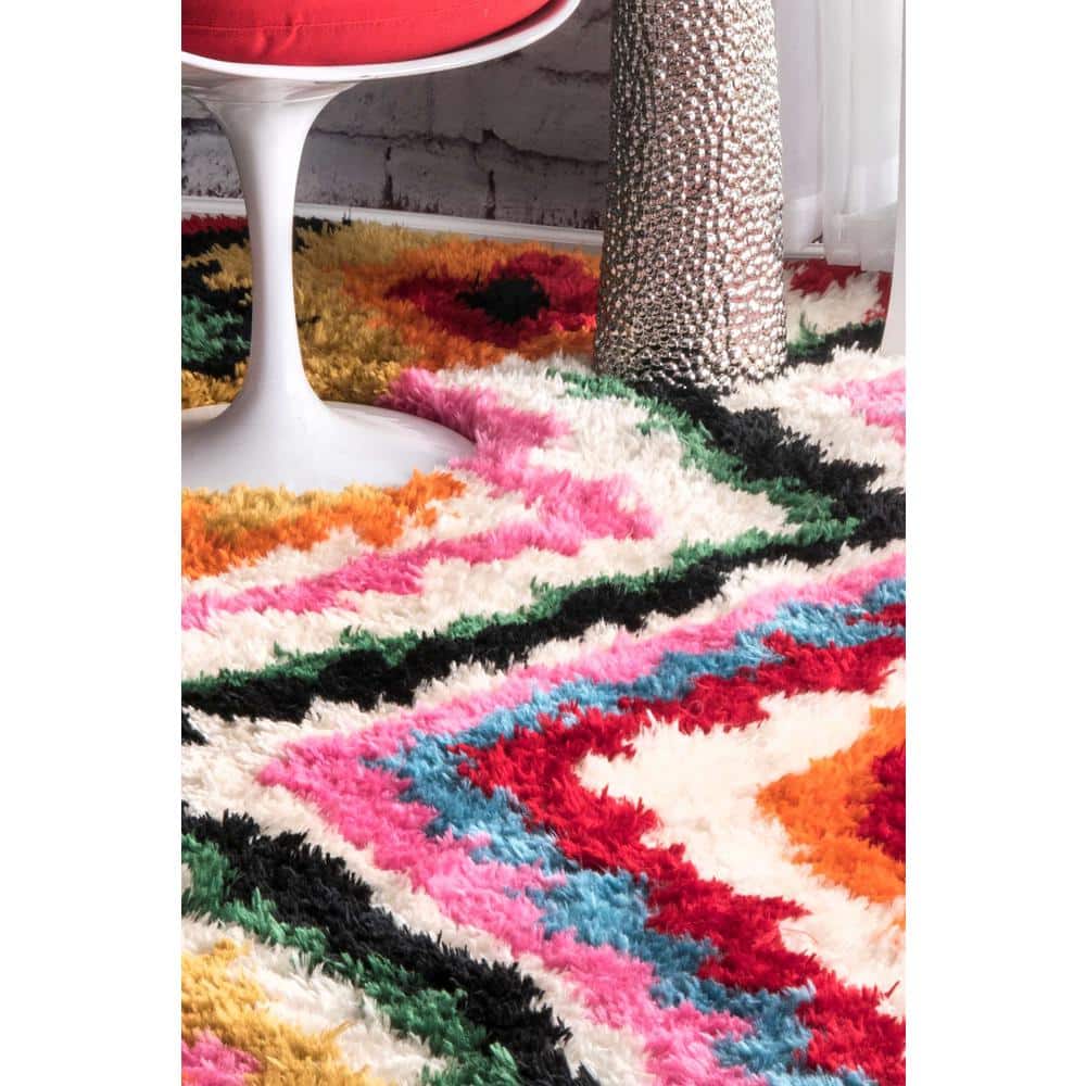 Bohemian Bliss Multicolor Handmade Shag Area Rug 4' x 6'