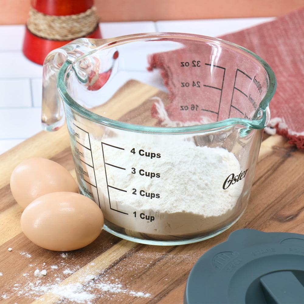 Oster 4 Cup Clear Glass Measuring Cup with Snap Lid