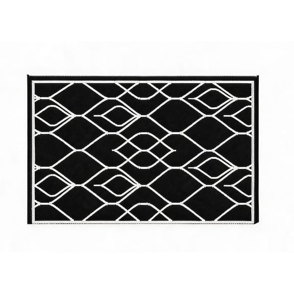 Black and White 5 ft. x 8 ft. Plastic Waterproof Outdoor and Indoor, for Patio, Picnic, Backyard Area Rug