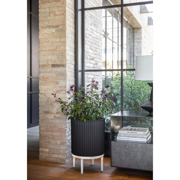 Demi Medium Black Plastic Round Planter with White Stand and Drainage Holes (15 in. L x 15 in. W x 22 in. H) (2-Pack)