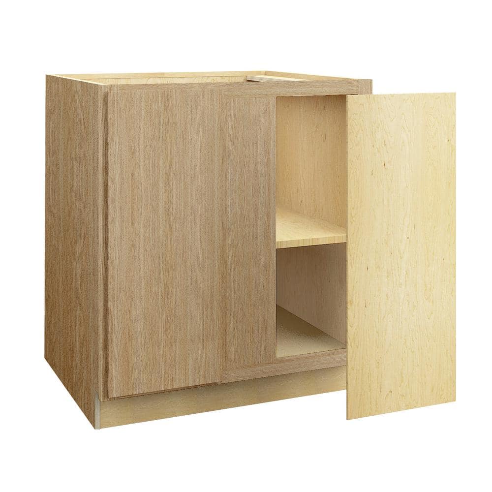 Hargrove 30 in. W x 24 in. D x 34.5 in. H Assembled Plywood Base Blind Corn