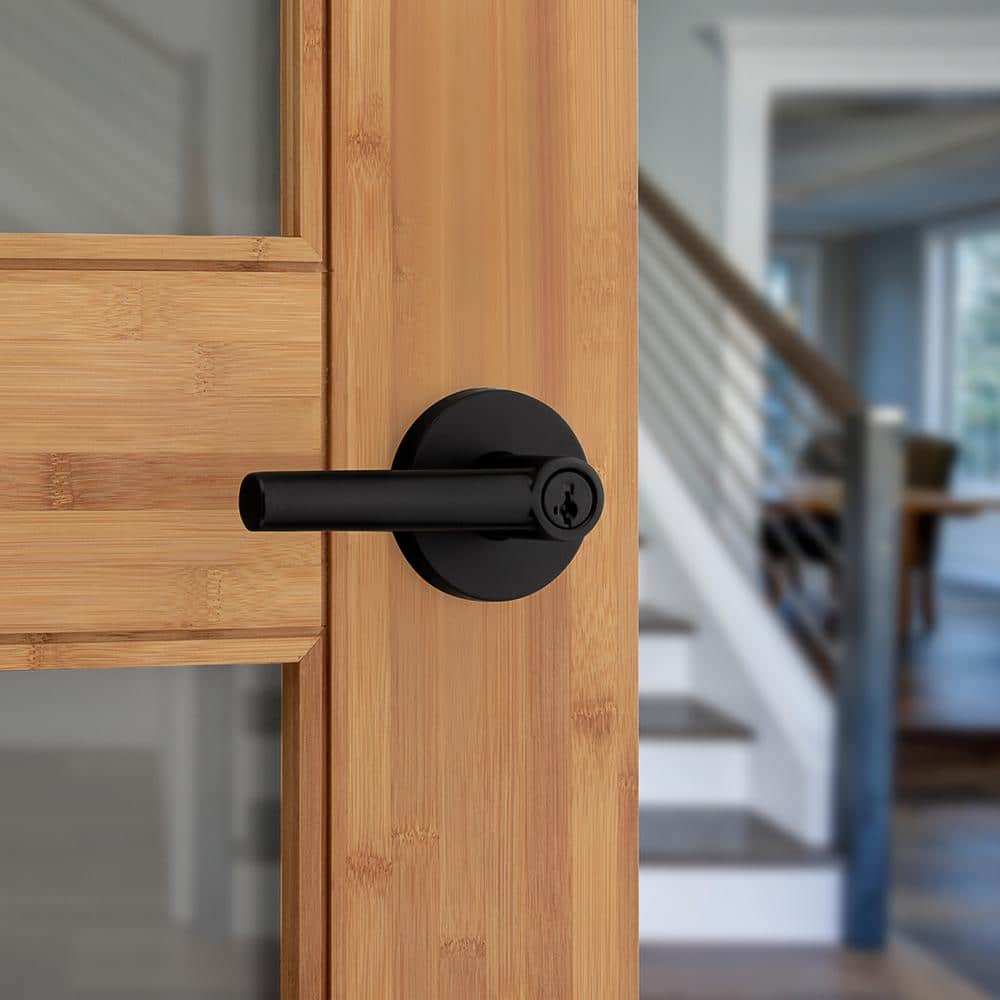 Matte Black Keyed Entry Lever with Round Rose