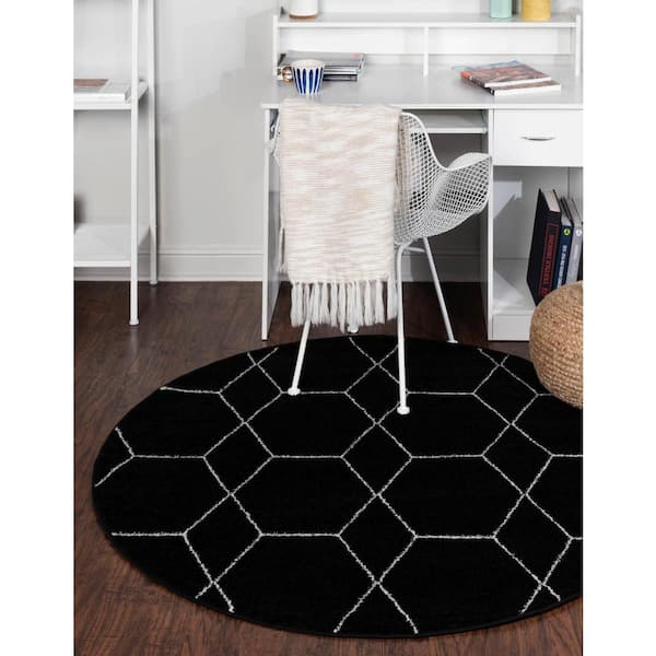 Trellis Frieze Black/Ivory 8 ft. x 8 ft. Round Geometric Area Rug