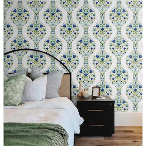 Cobalt and Spring Green Floral Ogee Vinyl Peel and Stick Wallpaper Roll (30.75 sq. ft.)