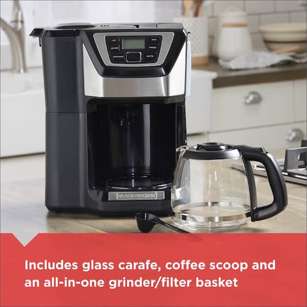 https://images.thdstatic.com/productImages/181e5102-e4be-40f5-b8a8-1ee11f2aac5b/svn/black-with-stainless-steel-black-decker-drip-coffee-makers-cm5000b-1f_600.jpg