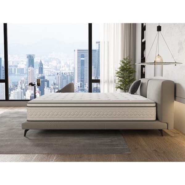 King Size Medium Comfort Hybrid Memory Foam 12 in. Breathable and Cooling  Mattress