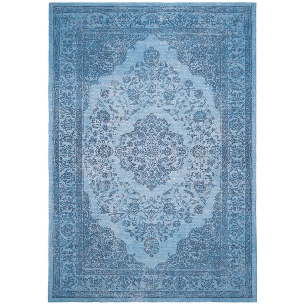 SAFAVIEH Classic Vintage Blue 9 ft. x 12 ft. Border Area Rug