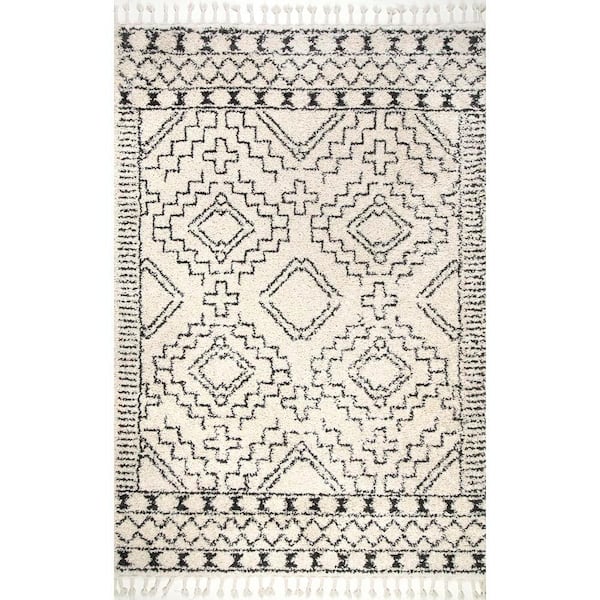 nuLOOM Vasiliki Moroccan Tassel Shag Off-White 8 ft. x 10 ft. Area Rug