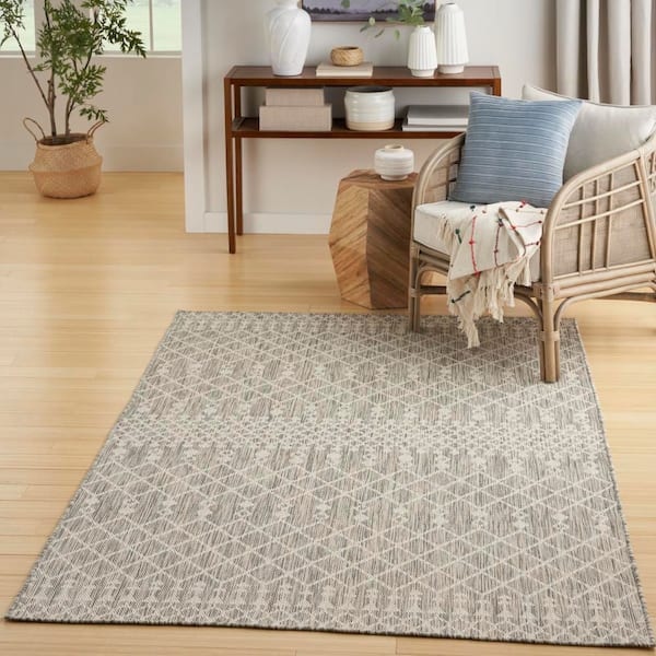 Positano Light Grey 4 ft. x 6 ft. Moroccan Contemporary Area Rug