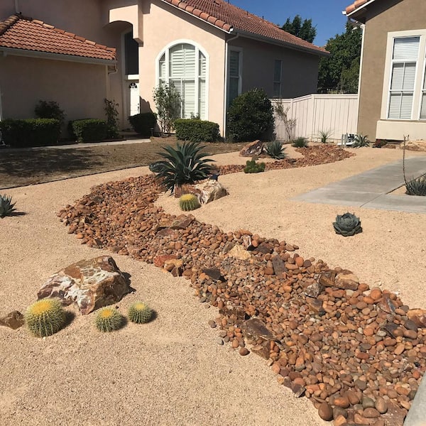 Southwest Boulder Stone 0 5 Cu Ft Sandtone Palm Springs Gold Landscape Decomposed Granite Lbs Fines Ground Cover Gardening And Pathways 02 0160 The Home Depot