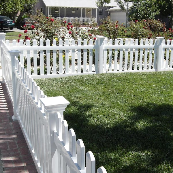 Chelsea 5 ft. H x 8 ft. W White Vinyl Picket Fence Panel Kit