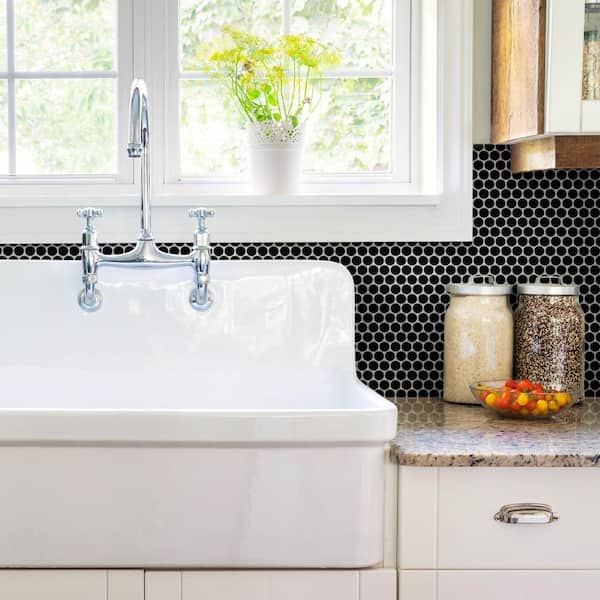 Metro Penny Matte Black 9-3/4 in. x 11-1/2 in. Porcelain Mosaic Tile (8.0 sq. ft./Case)