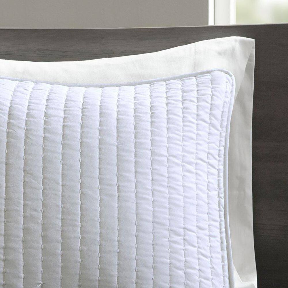 White Twin Reversible Microfiber Quilt Coverlet Set