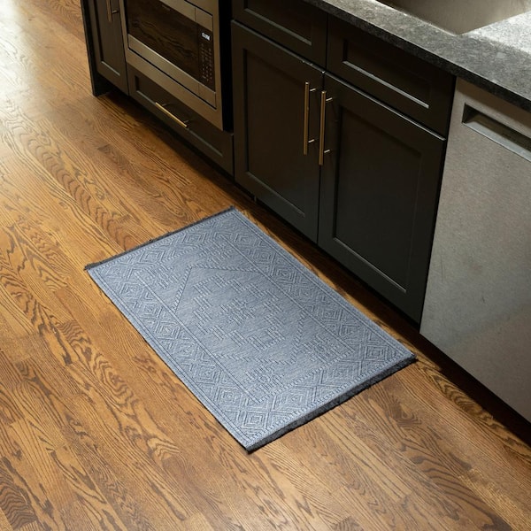 Alma Blue 2 ft. x 3 ft. Moroccan Machine Washable Indoor Area Rug