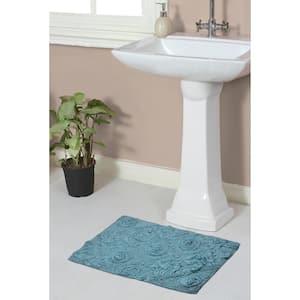 https://images.thdstatic.com/productImages/1848636d-7aa2-4308-949e-ab5687239013/svn/blue-bathroom-rugs-bath-mats-bmo1724blue-64_300.jpg