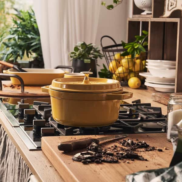 staub Cast Iron 4 qt. Round Cast Iron Dutch Oven in Citron with