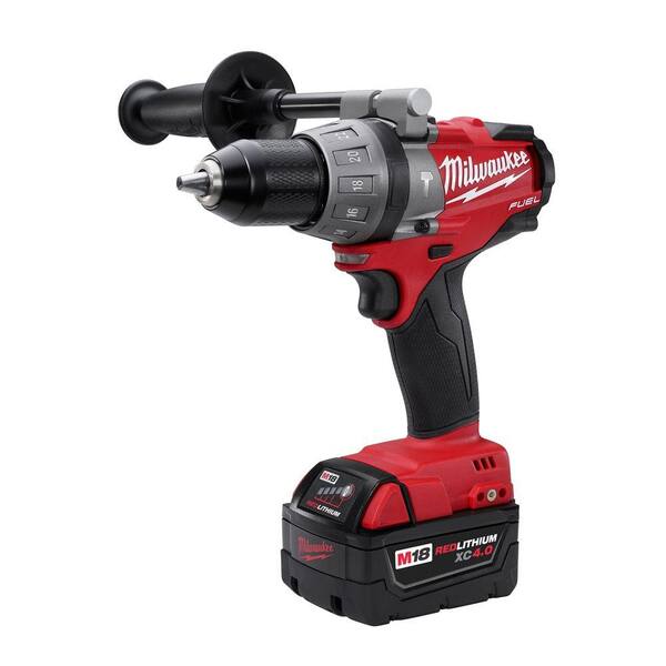 Milwaukee - M18 FUEL 18-Volt Lithium-Ion Brushless 1/2 in. Hammer Drill/Driver Compact Battery Kit