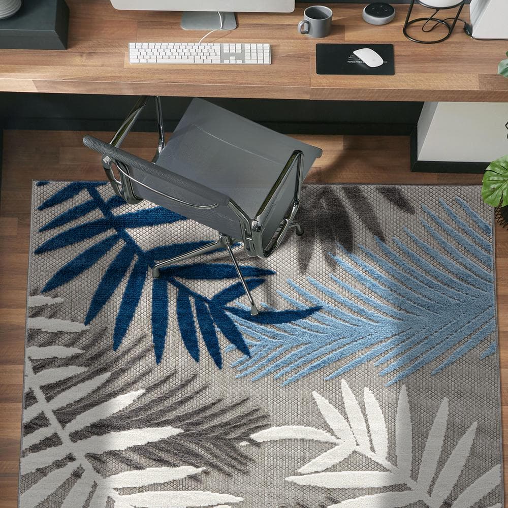 Evora Blue and Gray Palm Frond Indoor/Outdoor Area Rug