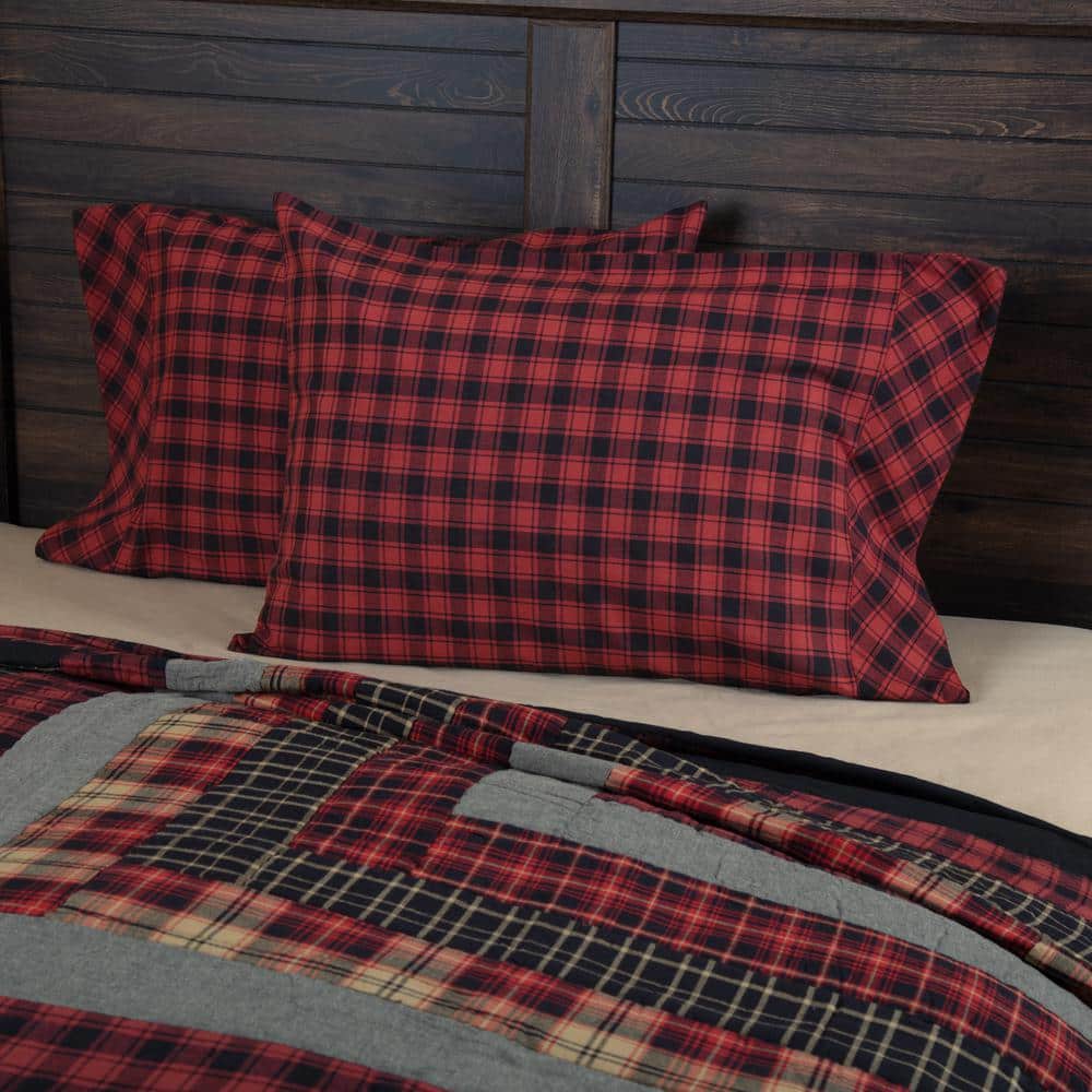 Cumberland Red and Black Plaid Cotton Standard Pillowcase Set