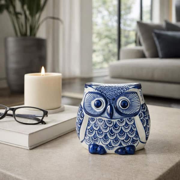 Liv & Skye Blue 6 in. x 5 in. Ceramic Chinoiserie Owl Figurine