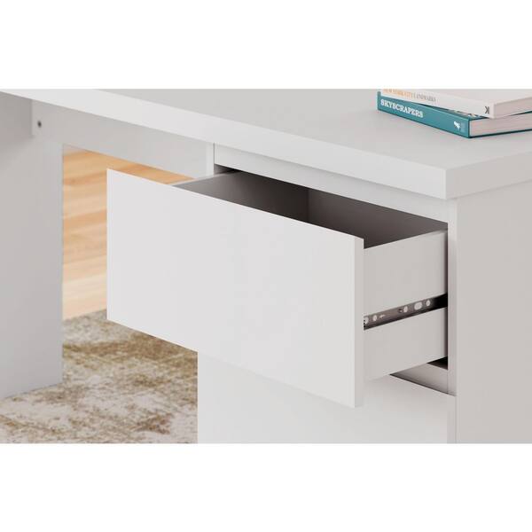 Signature DESIGN BY ASHLEY Onita 60.25 in. Rectangular White