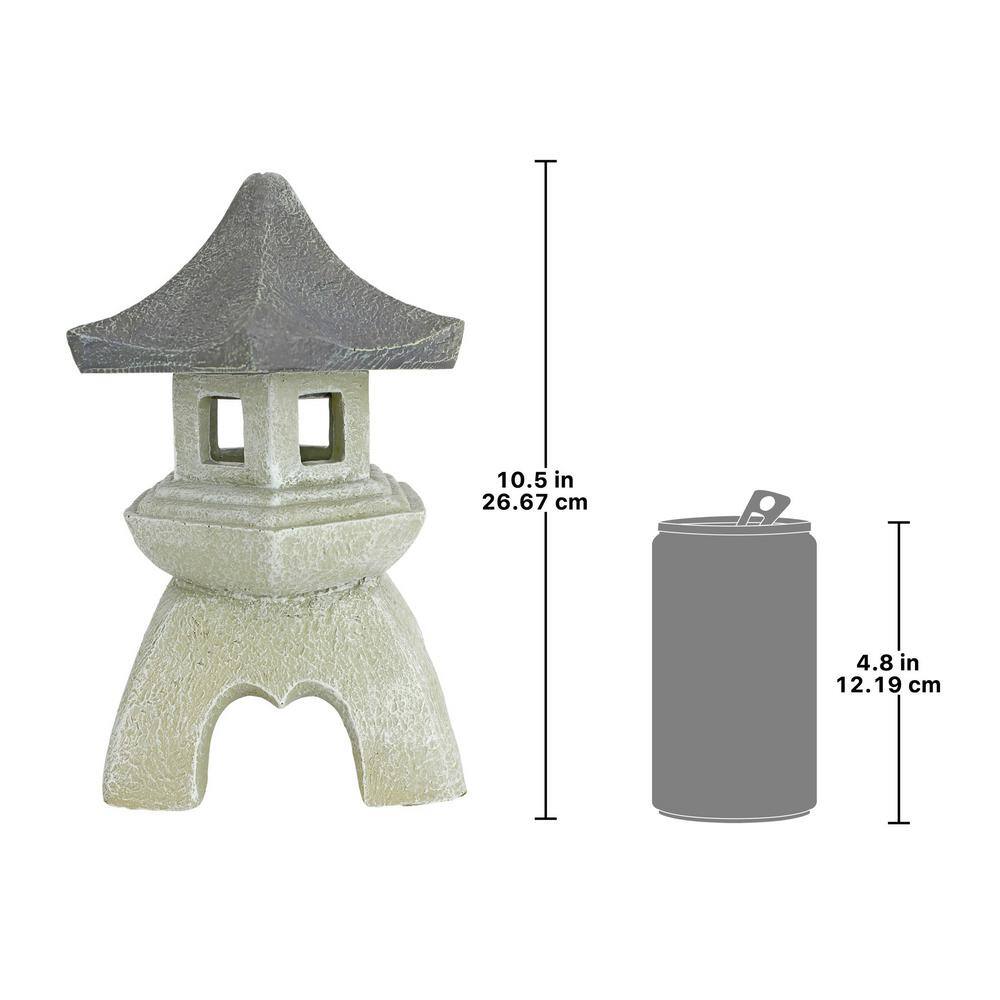 Medium Pagoda Lantern in Designer Resin