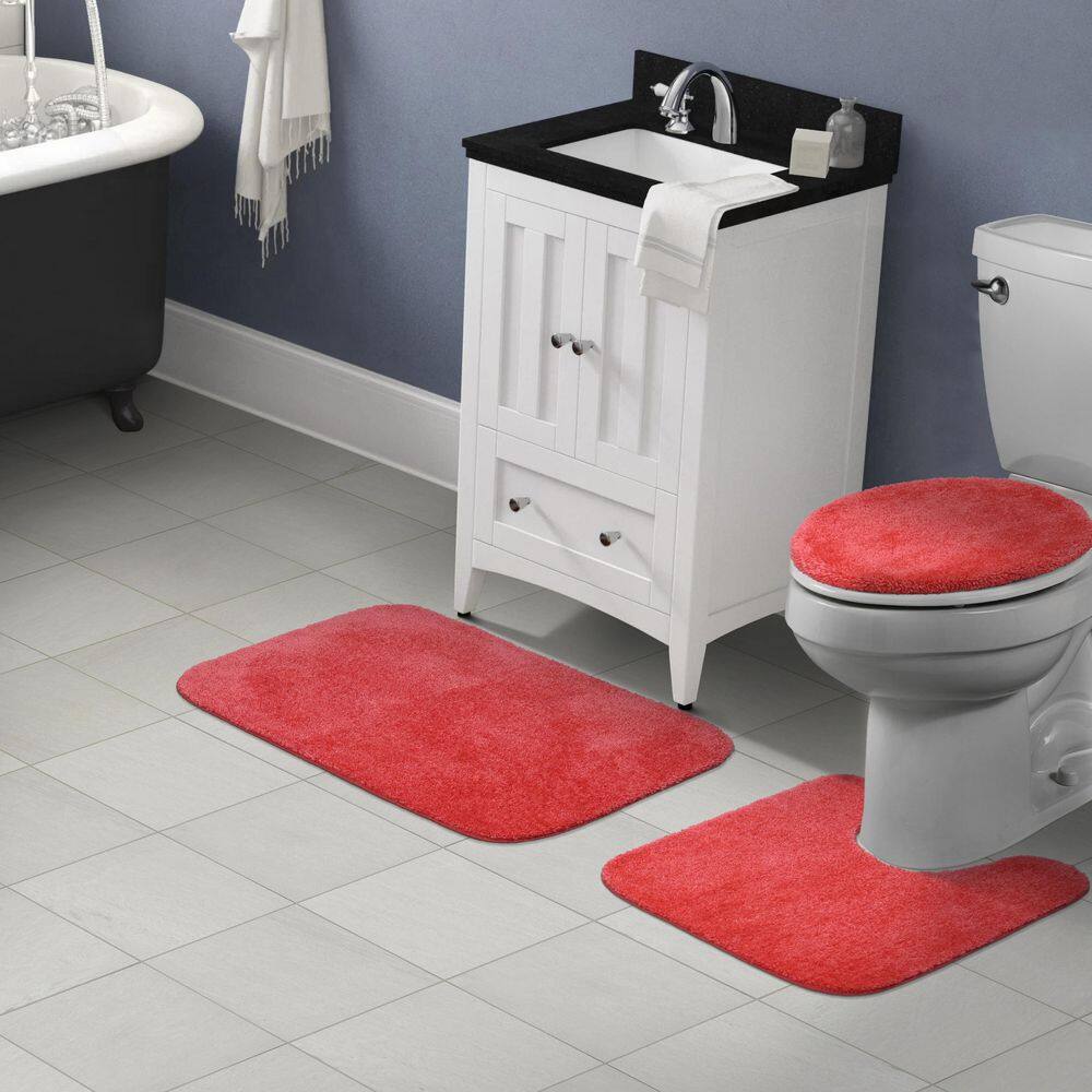 Pink Hibiscus Traditional 3-Piece Washable Nylon Bath Rug Set