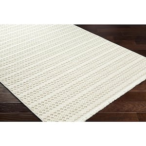 New Delhi NWH-2308 3'10" x 5'7" Machine Woven Rug