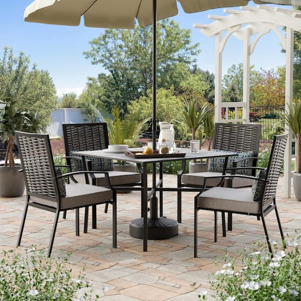 GREEMOTION Sintra 5-Piece Metal Square Outdoor Dining Set And Arm Chairs with Gray Cushions