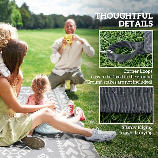 Gray and White Rhombus Patchwork 9 ft. x 12 ft. Waterproof Plastic Reversible Outdoor Rug Large Straw Floor Mat Area Rug