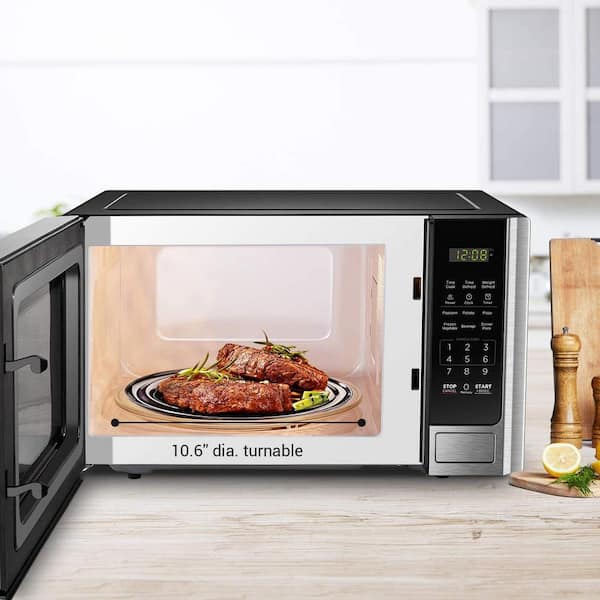 https://images.thdstatic.com/productImages/1885ba1c-b727-4fde-8967-a5b1e736811c/svn/stainless-steel-black-decker-countertop-microwaves-em925ab9-44_600.jpg