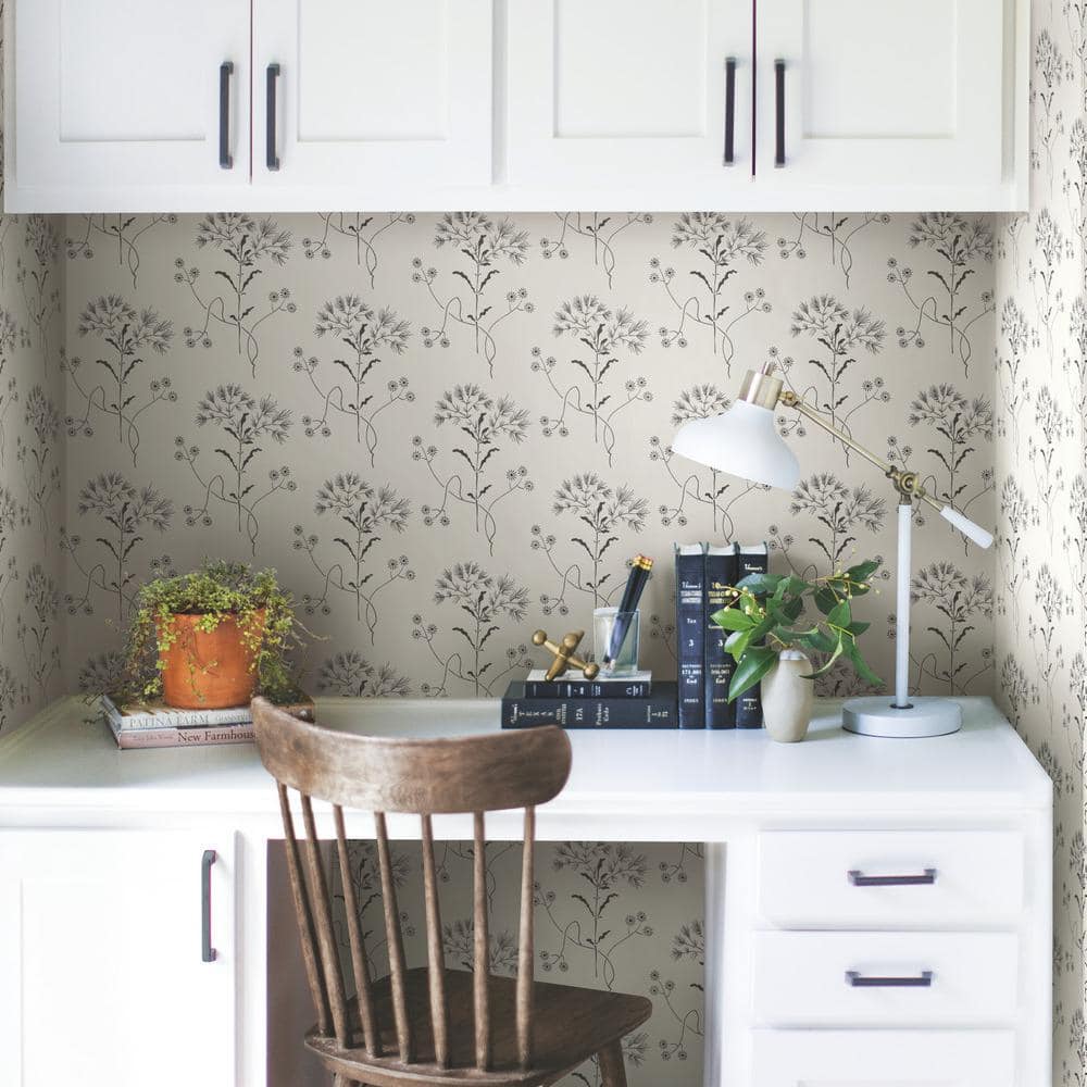 Black and White Vinyl-Coated Floral Wallpaper Roll