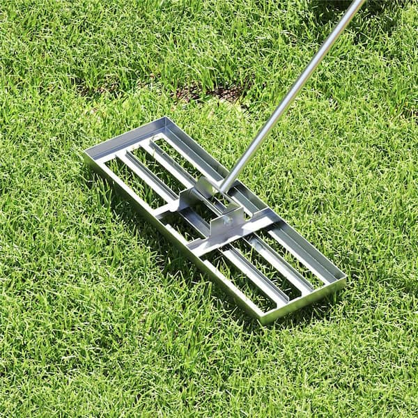 67 in. Lawn Leveling Rake Heavy-Duty Level Lawn Tool for Garden Backyard/Lawn Silver