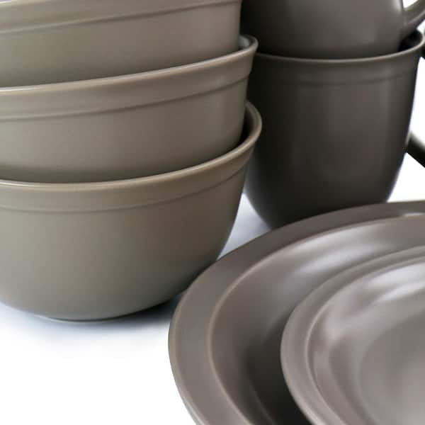 https://images.thdstatic.com/productImages/1899563e-fb0a-4c57-9ae6-a26be3d11566/svn/warm-gray-gibson-home-dinnerware-sets-985115916m-76_600.jpg