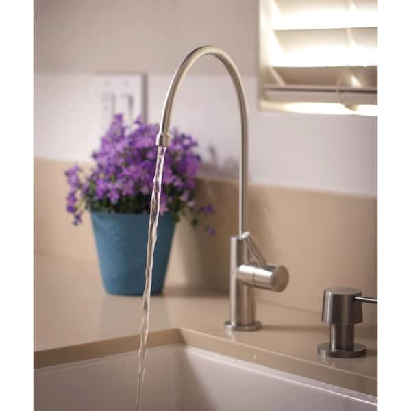 Single-Handle Instant Cold Water Dispenser in Brushed Stainless Steel