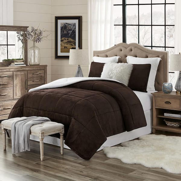 swift home Premium Ultra-Soft 3-Piece Chocolate Faux Fur Reverse to Sherpa Full/Queen Comforter and Sham Set