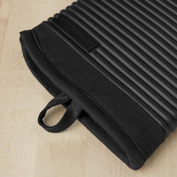 Ribbed Soft Silicone Matte Black 7.5 in. x 13 in. Oven Mitt (2-Pack)