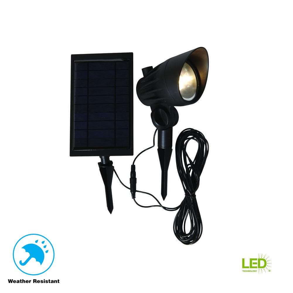 kolbe Jabeth Wilson sagtmodighed Hampton Bay Solar Black Outdoor Integrated LED 3000K 70-Lumens Landscape Spot  Light with Solar Panel and Wire NXT-3149 - The Home Depot