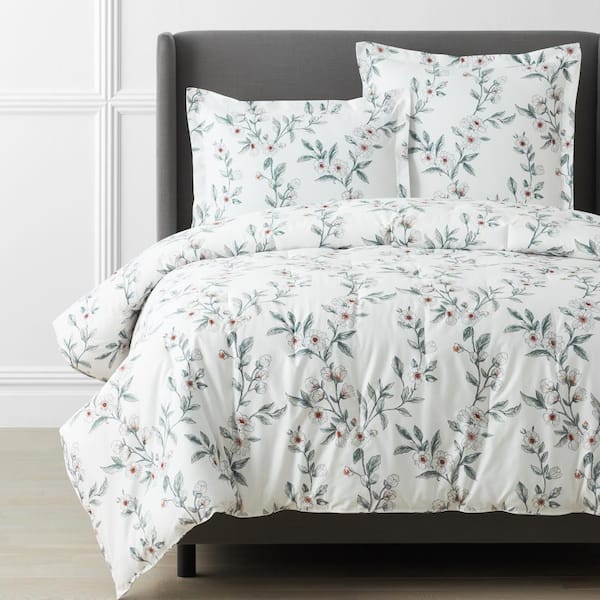 The Company Store Legends Hotel Valentina Floral White Multi Queen Sateen Comforter