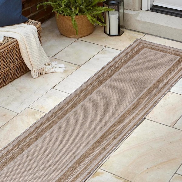 JONATHAN Y Beckett Beige/Cream 2 ft. x 8 ft. Classic Casual Border Stripe Indoor/Outdoor Runner Rug