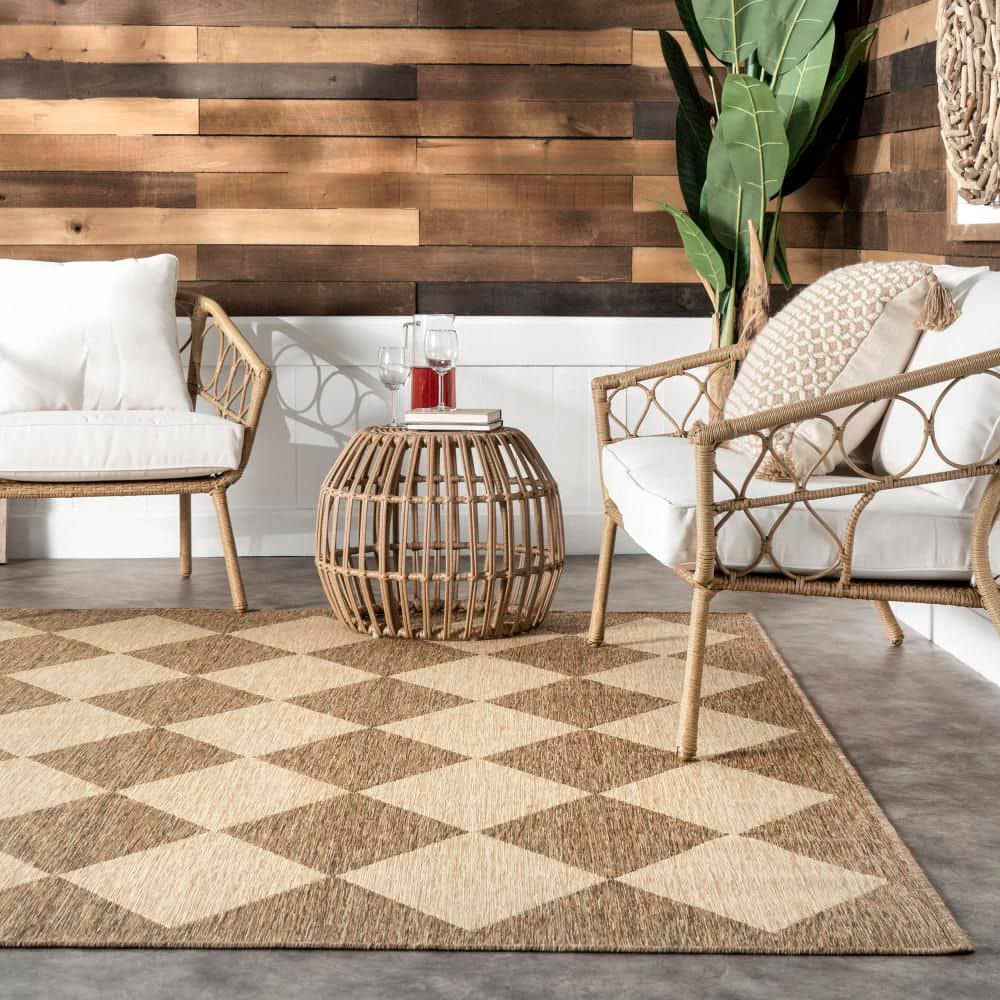 Sabina Beige and Brown Synthetic Diamond Trellis Area Rug
