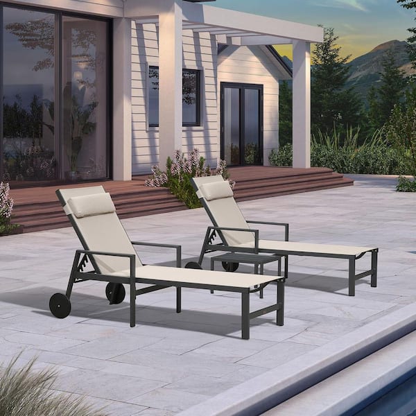 Black Frame Lounge of 3-Pieces Aluminum Outdoor Chaise Lounge with Cushion and Armrests, Beige