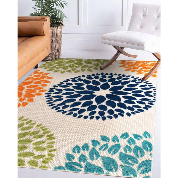 Contemporary Floral Blue 5' x 7' Indoor/Outdoor Area Rug