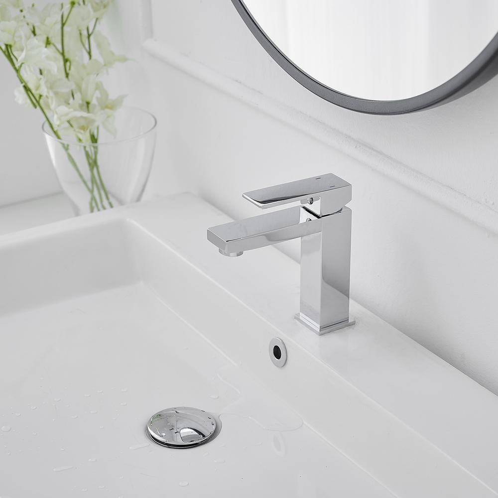 Polished Chrome Single-Handle Low-Arc Bathroom Faucet