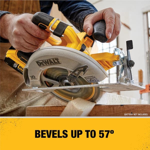 DEWALT 20V MAX* XR® BRUSHLESS 7-1/4 CIRCULAR SAW WITH POWER DETECT™ (Tool  Only) (DCS574B)