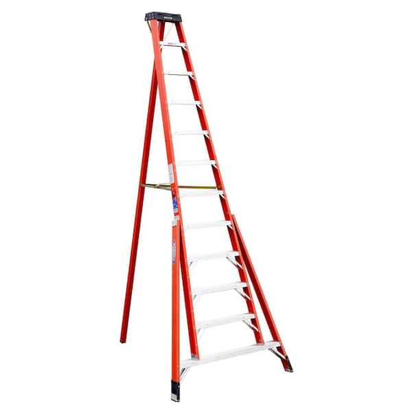 Werner 12 ft. Fiberglass Tripod Step Ladder (16 ft. Reach Height), 300 lbs. Load Capacity Type IA Duty Rating
