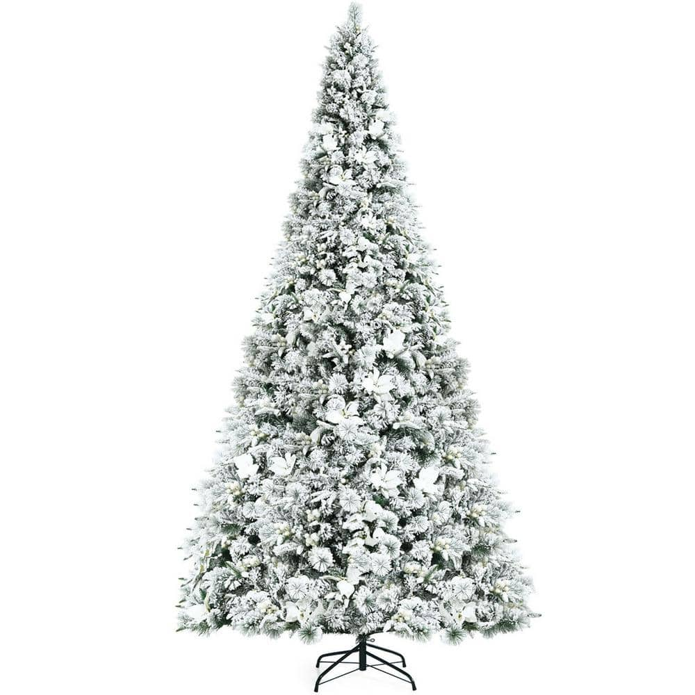 Forclover 8-ft Artificial Christmas Tree, Full-bodied with 609 PVC Tines  and 205 Pine Needles in the Artificial Christmas Trees department at