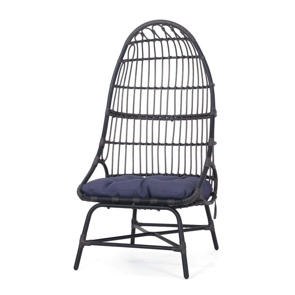 1-Pack Metal Outdoor Lounge with Blue Cushion Chair Basket Chair